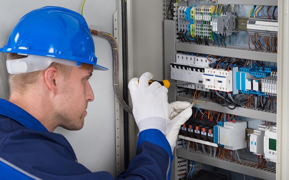 mon électricien Montreuil